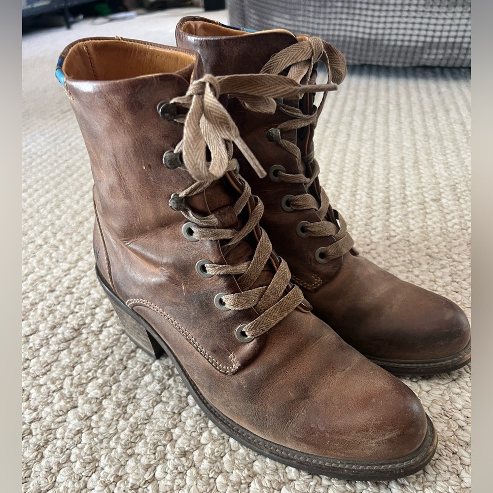 John Fluevog Adrian Nuni 9